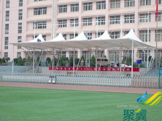 學校體育看臺遮陽——膜結構體育看臺用于體育場