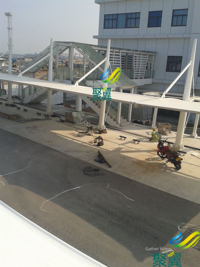 膜結(jié)構(gòu)車(chē)棚