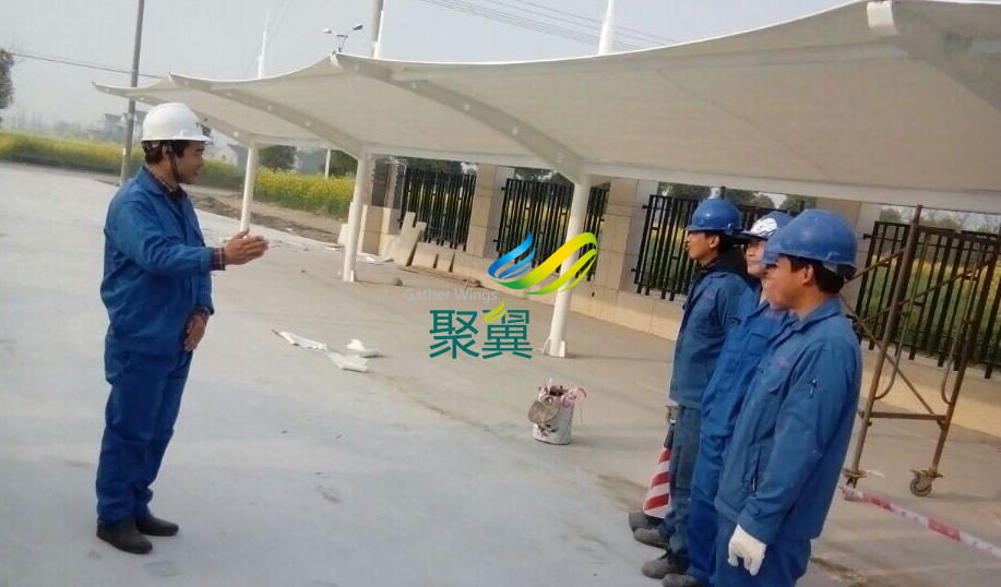 江蘇省泰州市膜結構車棚施工案例