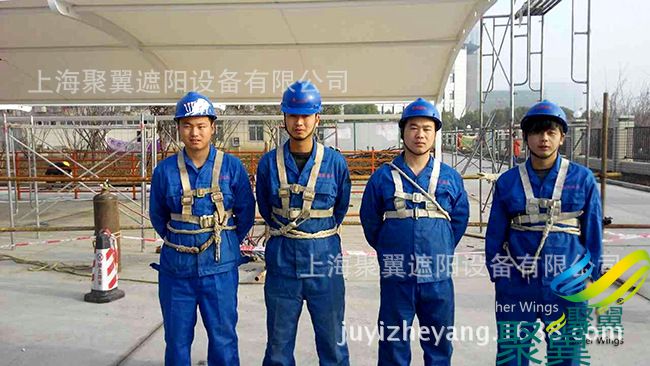 4010498525_1171213094