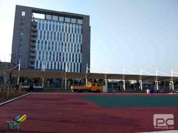 中巴車棚基本功能，中巴車棚膜材不會發黃和生銹