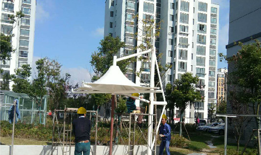 膜結(jié)構(gòu)傘遮陽擋雨-膜結(jié)構(gòu)傘思想情感上的傘