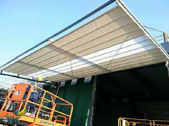 電動伸縮篷增加擴展空間-電動伸縮篷制作安裝及特點