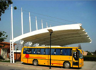 大巴車膜結(jié)構(gòu)車棚*大巴車膜結(jié)構(gòu)車棚遮陽防雨，節(jié)能環(huán)保