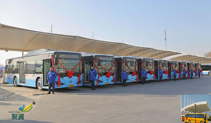 莆田鋼膜結構大巴車露天光伏停車棚圖片設計