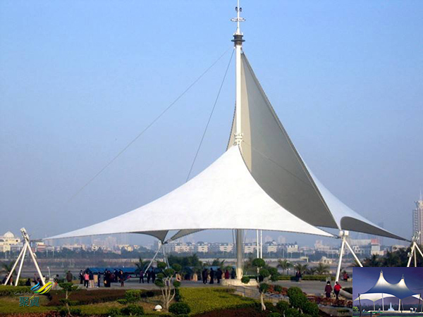 廣州充氣酒店膜結構建筑設施案例分析安裝